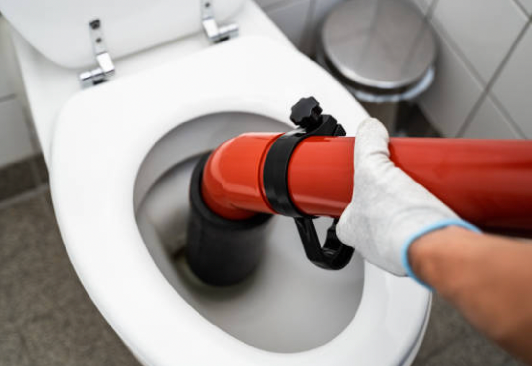 🚽 Unblocking Drains & toilets